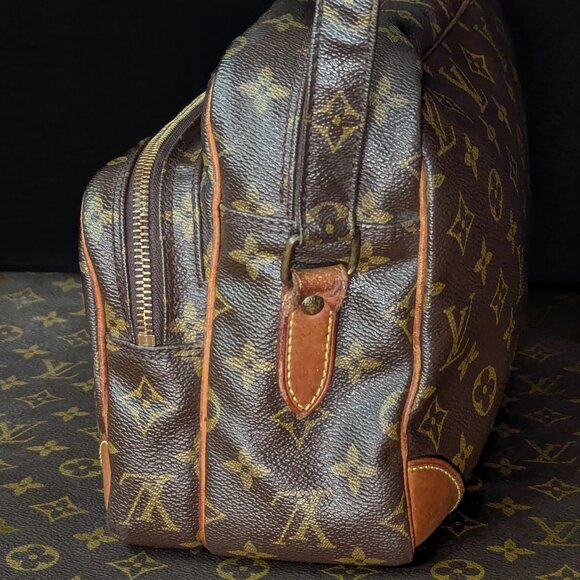 LOUIS VUITTON Monogram Canvas Nile MM Crossbody Shoulder Bag - Picture 5 of 17